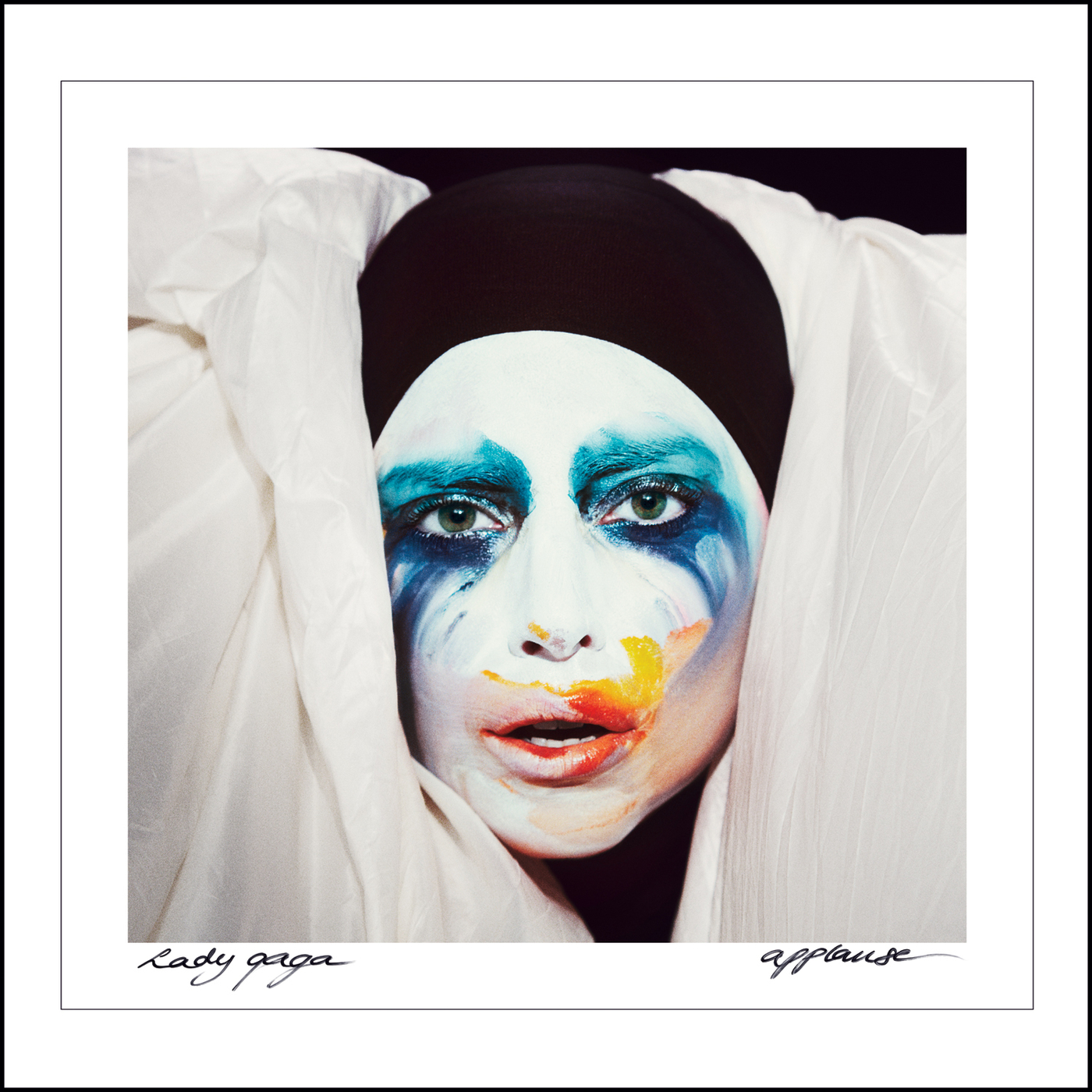 26 Applause Lady Gaga